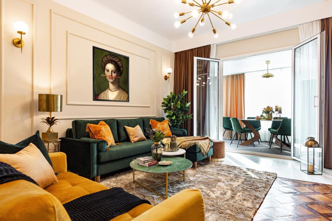 Apartmán Qult - The Renaissance Affair Bukurešť Exteriér fotografie