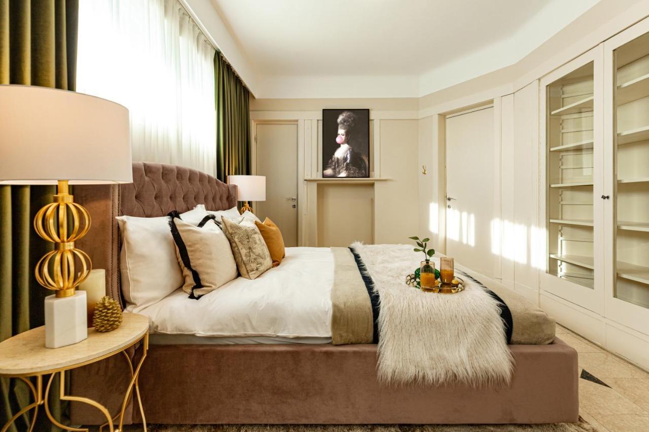 Apartmán Qult - The Renaissance Affair Bukurešť Exteriér fotografie